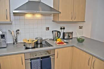 Base Serviced - Duke Street 3*