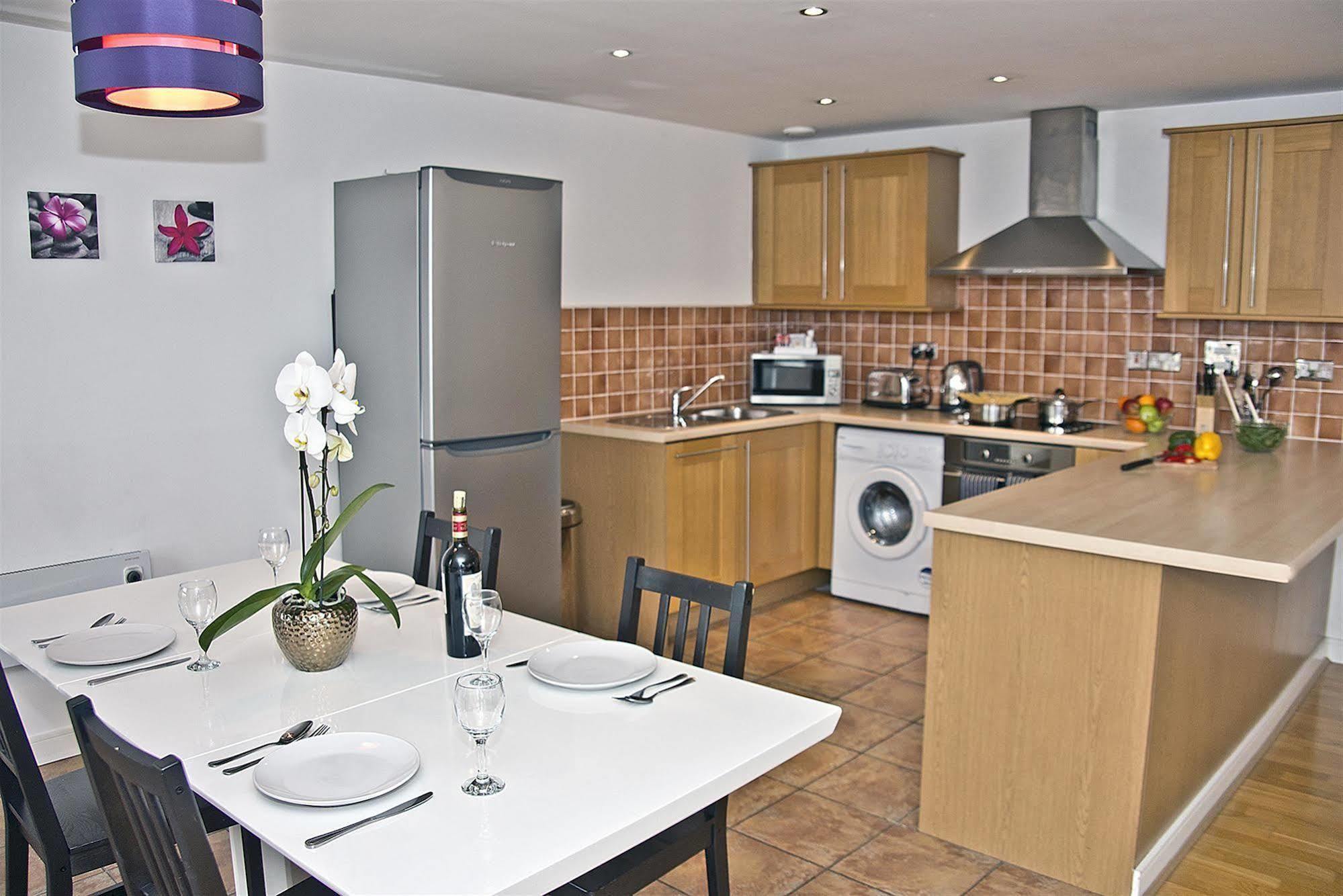Base Serviced - Duke Street 3* Liverpool