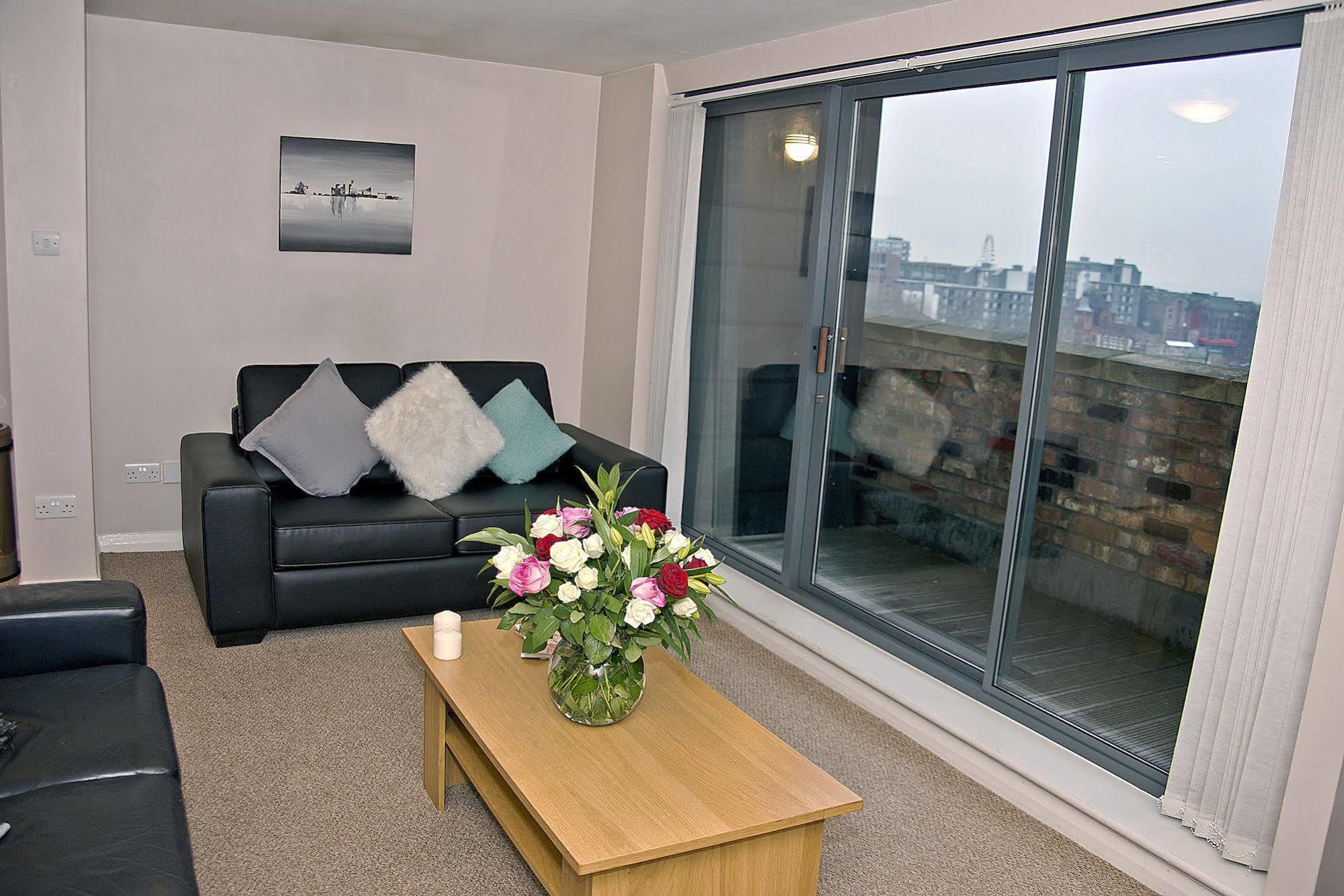 Base Serviced - Duke Street Hotel