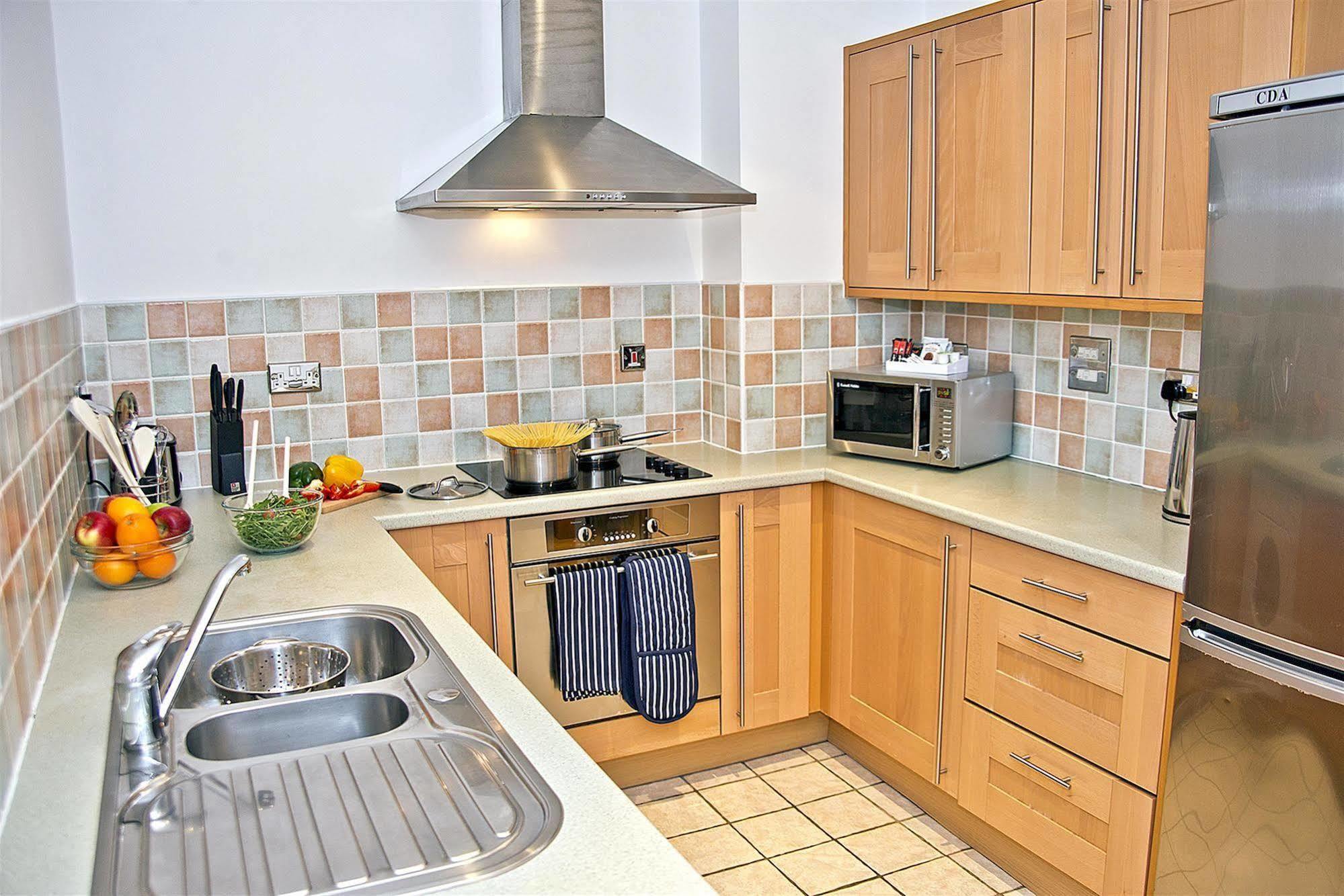 Base Serviced - Duke Street Hotel 3*